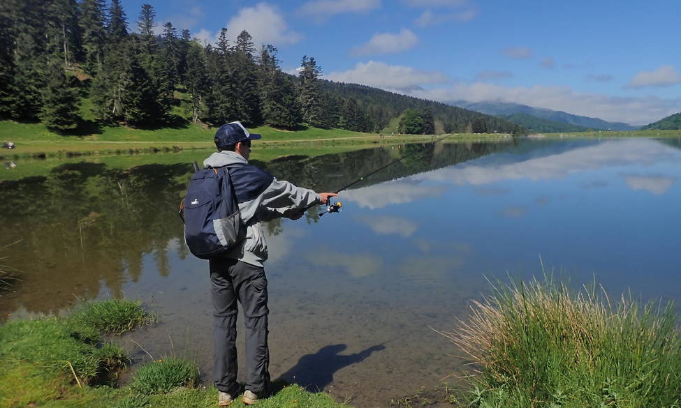 LAC DE PAYOLLE : PÊCHE INTERDITE
